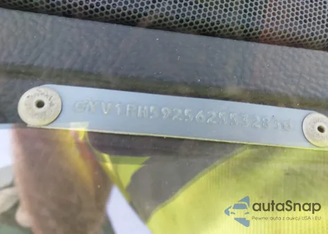 2006 Volvo S60 2.5T from USA, damaged, VIN YV1RH592562553283